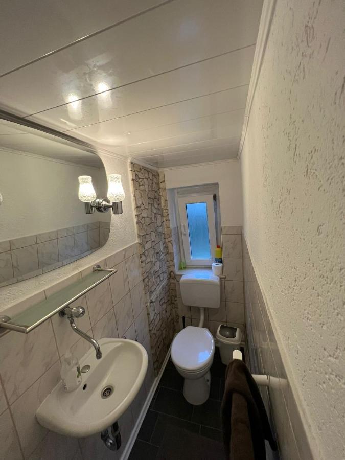 Adam'S Hostel - Self Check-In & Only Private Rooms Düsseldorf Eksteriør billede